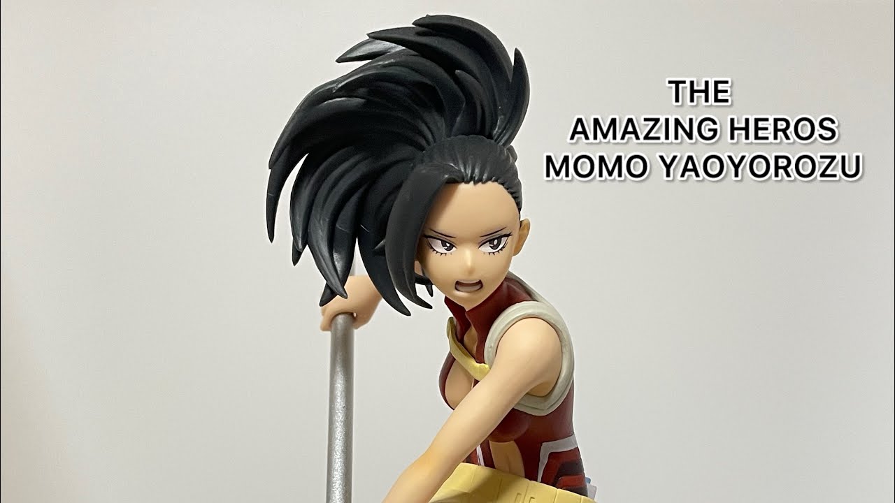 THE AMAZING HEROS MOMO YAOYOROZU