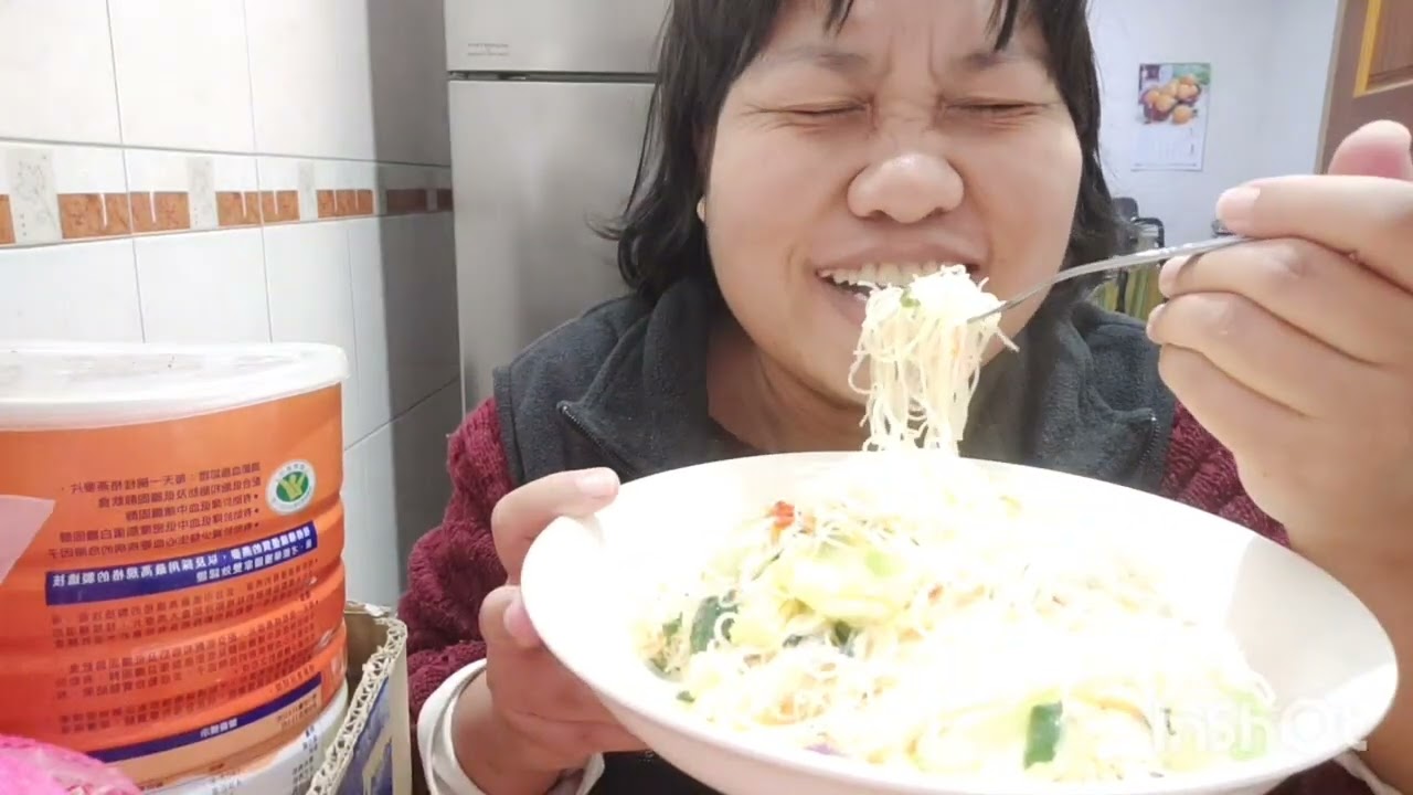 Mihun goreng kilat,sup oyong dan nuget