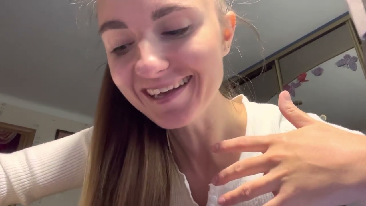 АСМР распаковка посылки🤗🤩😍/приятные триггеры для вашего сна/шёпот