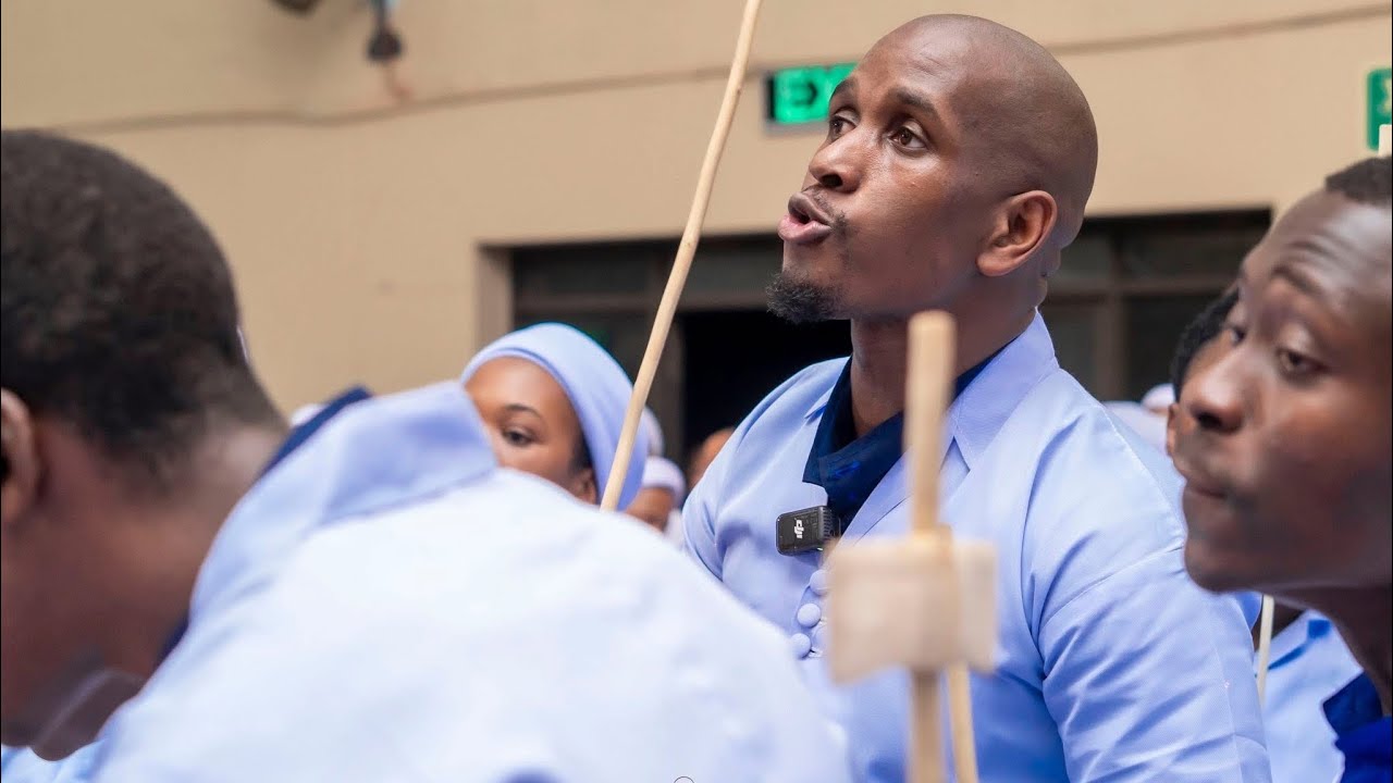 Korinte Church Of Christ || Nkosi Sihlangene & Wena Jesu Awushiyani 🔥🔥🔥 || hosted by Imvuselelo & MV