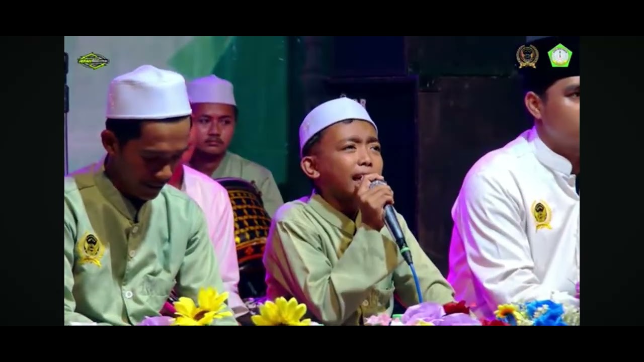 RINDU MADINAH - SIFATE KANJENG NABI ) VOCALIS CILIK SYAHDUDANI ADEK ZAKKY Acara Haul kh dahlan ke 32