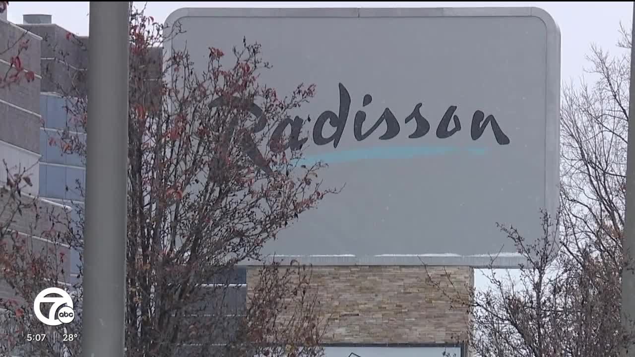 Man shot & killed at Radisson Hotel in Southfield