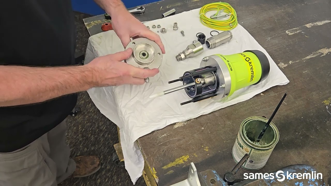 Sames Kremlin-10C18 Fluid Section Assembly