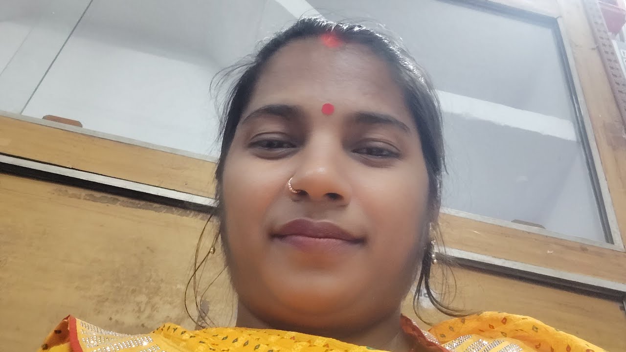 Suman Devi official  is live hello doston aap sabhi ka swagat Hai Raju good night, 🙏💐👌👍🙏