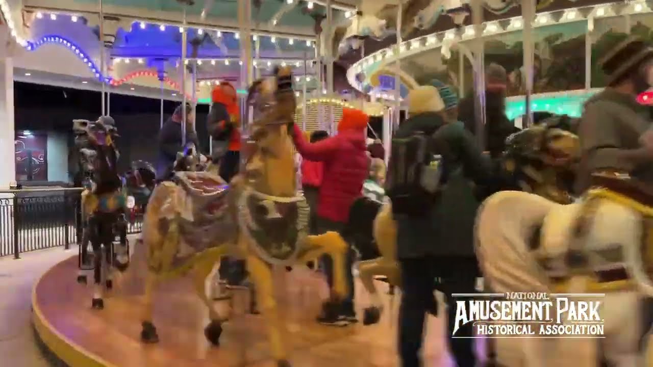 Carrousel at Hersheypark (Holiday) | NAPHA Ride Spotlight