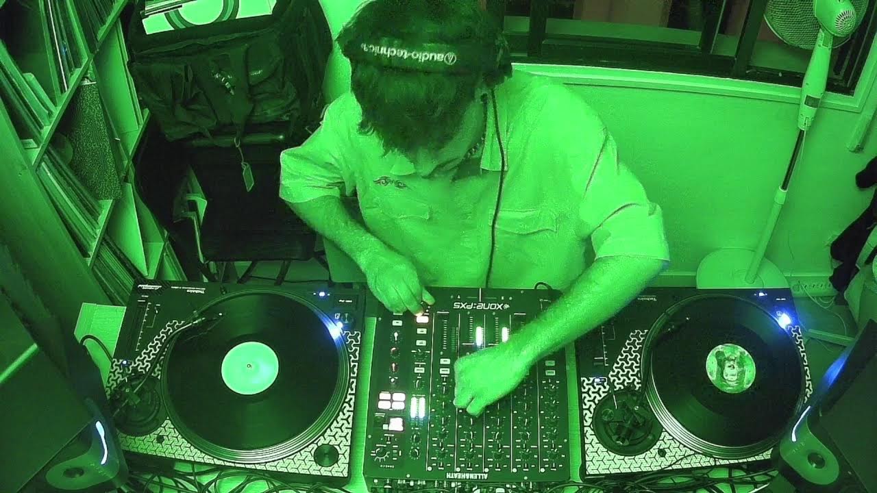 Ávila at @LTRRoom - 8/1/2026 - Only Vinyl Mode - Live Stream