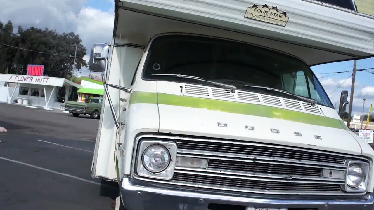 Dodge Camper Minnie Winnie RV 360 Sportsman 999 долларов