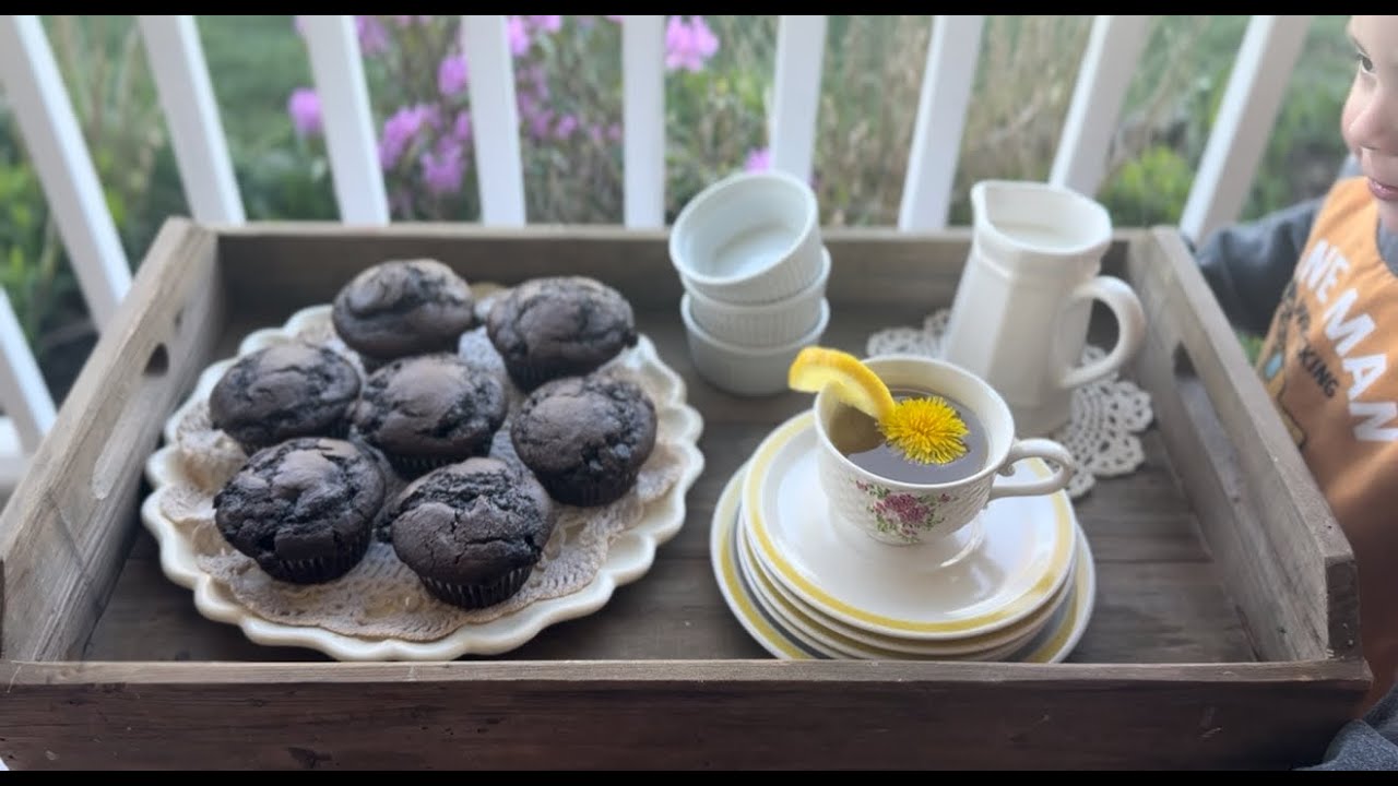 Welcome to the Brickhouse Homestead-- a family homestead and handmade life.