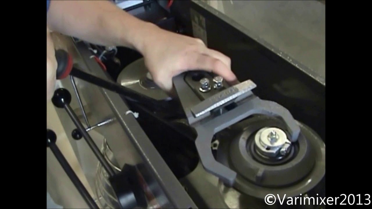Removing a motor pulley W30 W1001