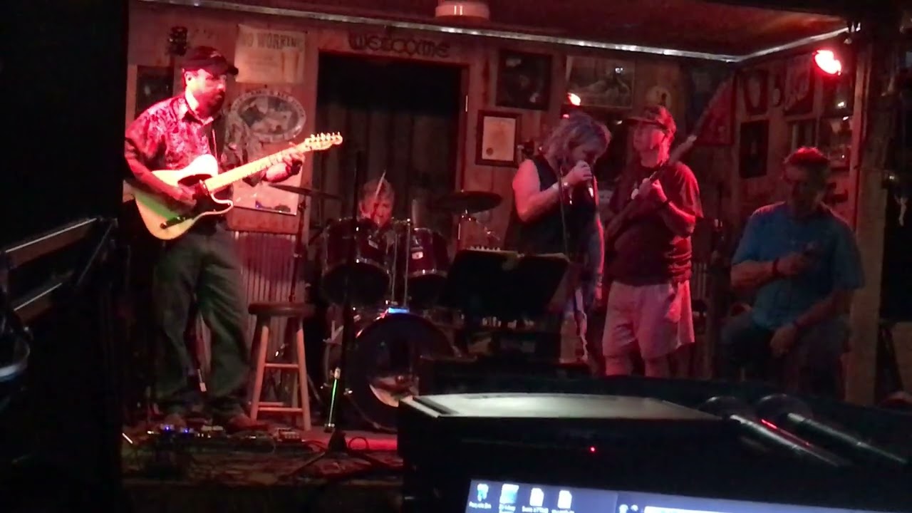2017 Wolfefest, Vintage singing Can't find my way  home