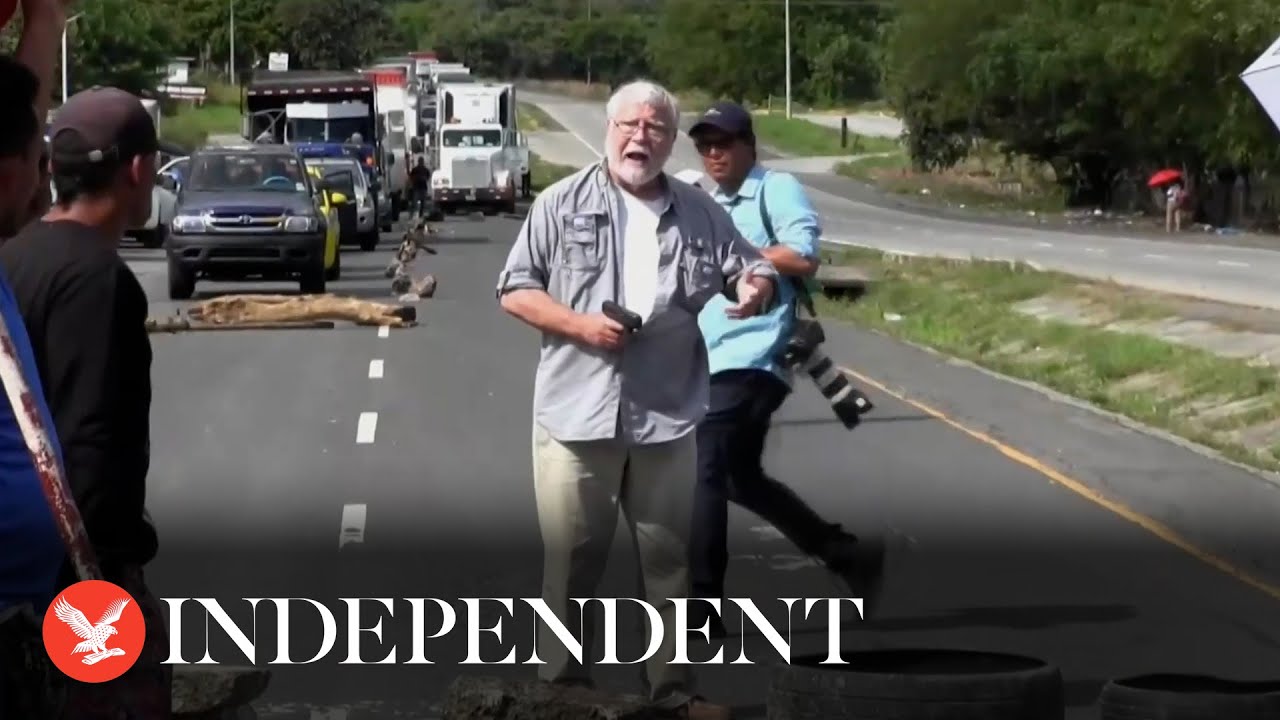 Motorist fatally shoots two climate protesters blocking Panama road