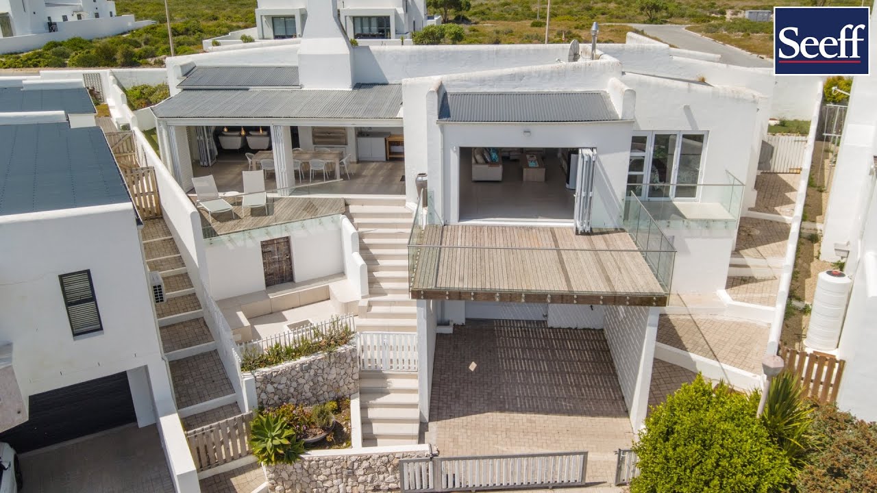 R2,495,000 3 Bedroom House For Sale in Paternoster