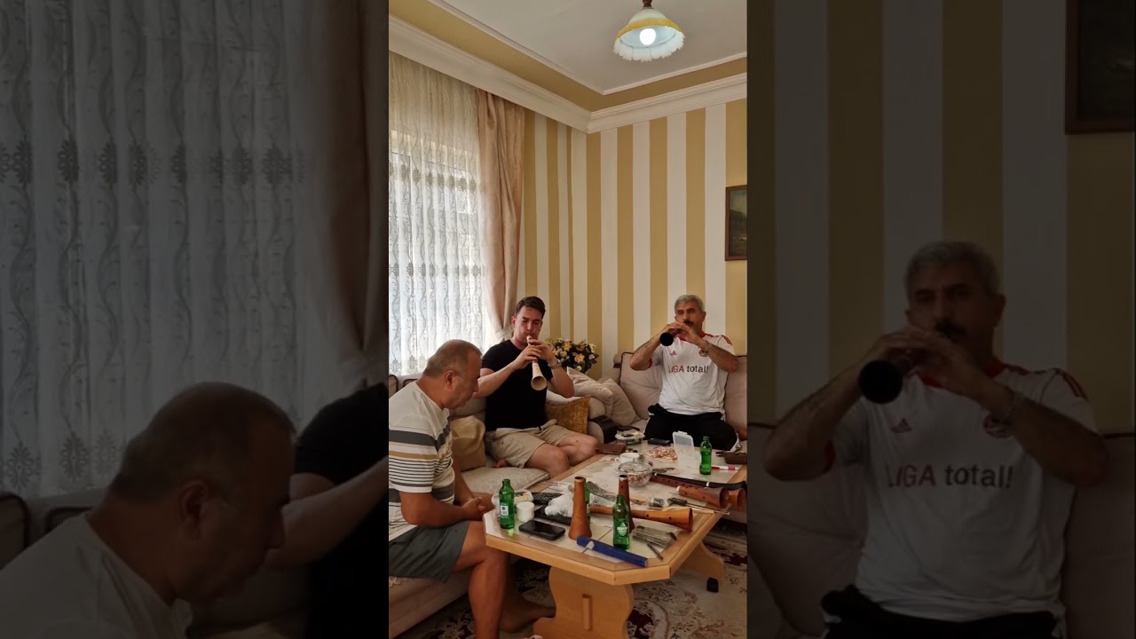Bugra Kutbay ve Seven Zurnalar Leyla