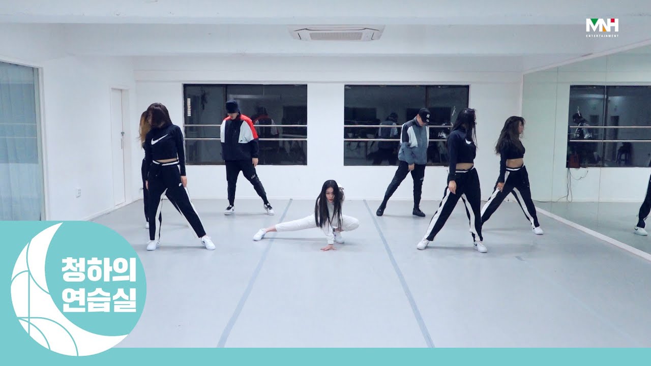[Dance] CHUNG HA 청하 Dance Cover on DJ Snake 'Taki Taki' 안무 영상