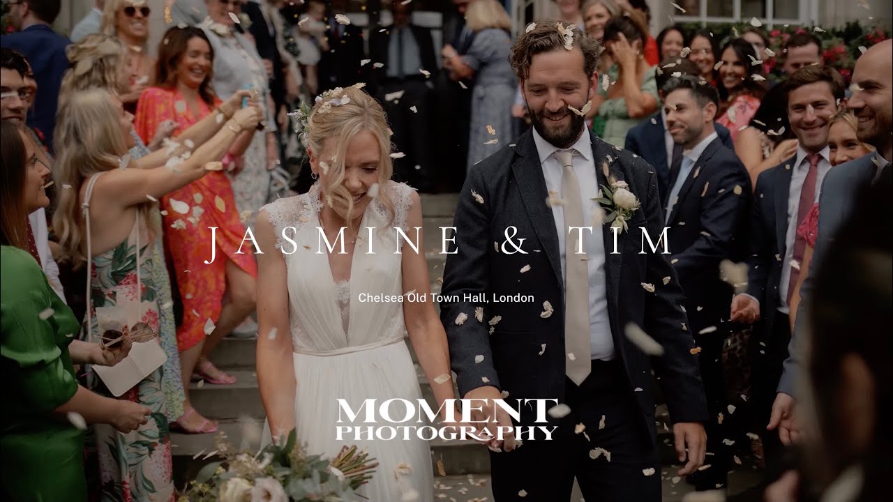 Jasmine & Tim's wedding photography at Chelsea Old Town Hall, London