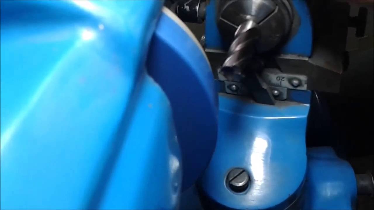 Usinagem - Afiação de Fresa Topo em Afiatriz Perfiladora