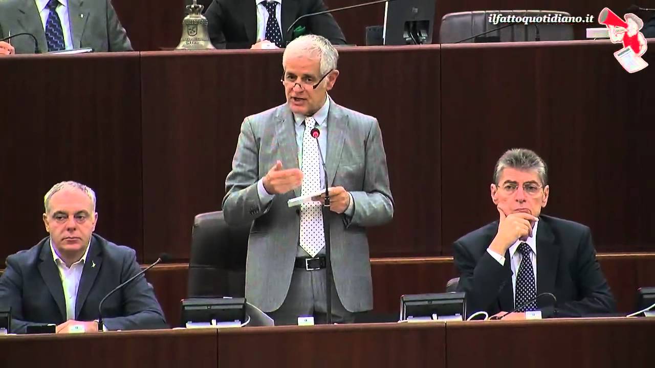 Formigoni, No a Maroni candidato Alta tensione in Regione Lombardia