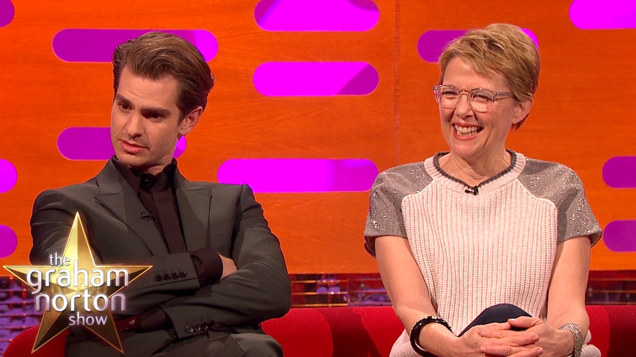 Annette Bening Received a Lovely Gift from Whoopi Goldberg - The Graham Norton Show