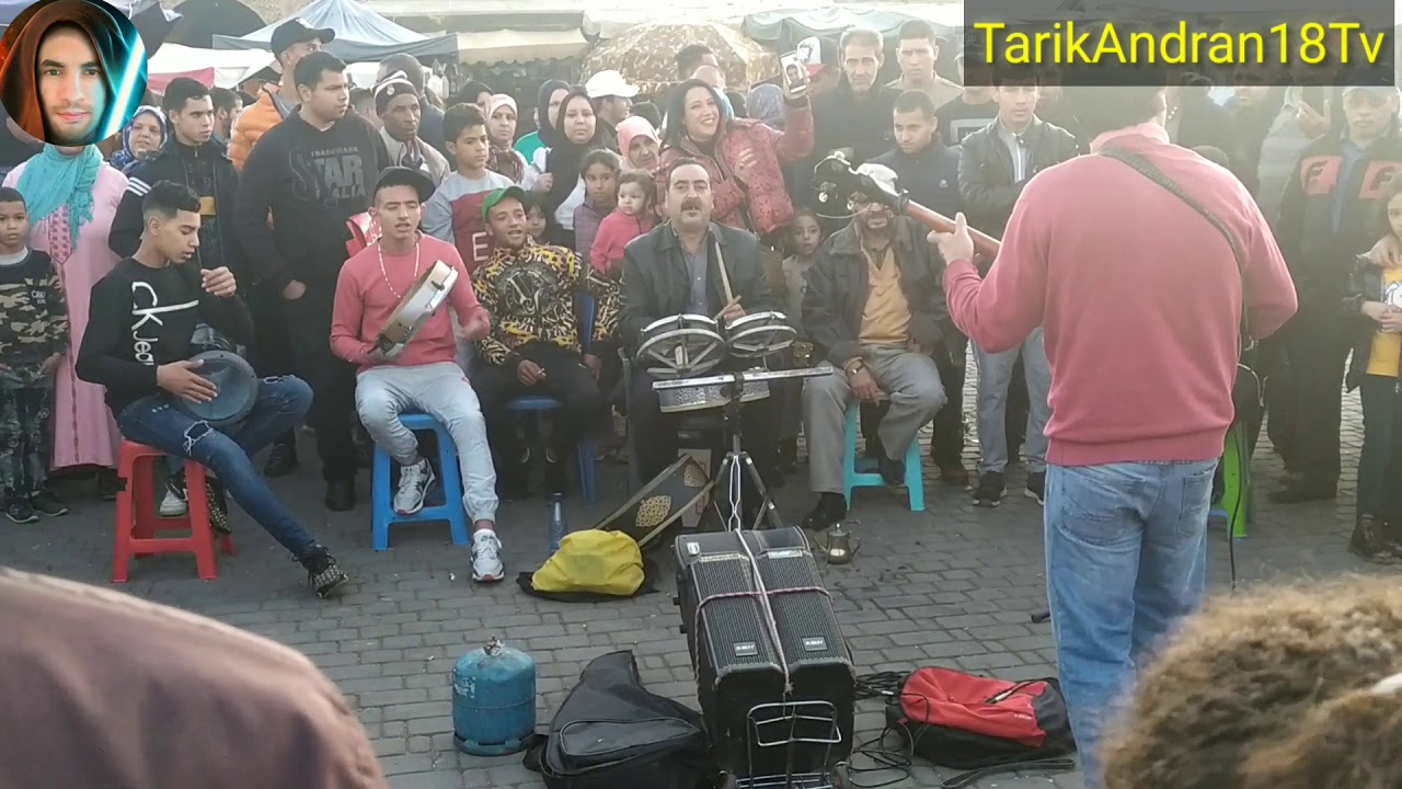 جولة 🧑و الإستمتاع بأغنية🥁🎻🎸 خليلي_ المشاهب رائعة(علاش_تعاديني) في ساحة الهديم بمكناس