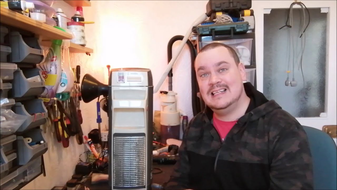 When Restorations go Horribly Wrong - The CURSED 1975 Electrolux Z330 Cylinder Vacuum Cleaner