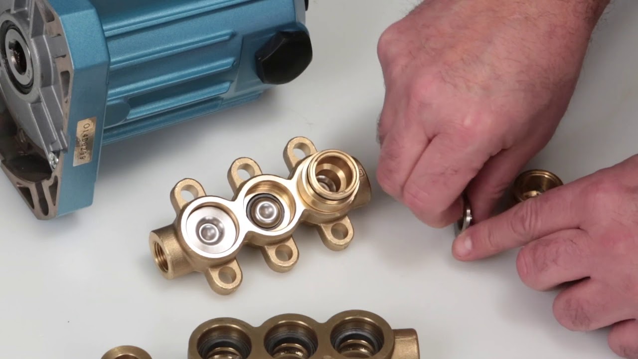 How to Service the Valves in Cat 2SF Series Plunger Pumps