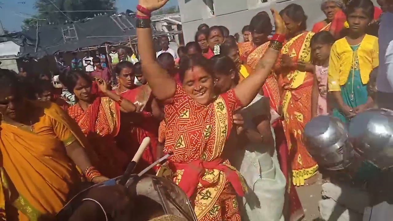 Om Shakti male Bajane  maravatur