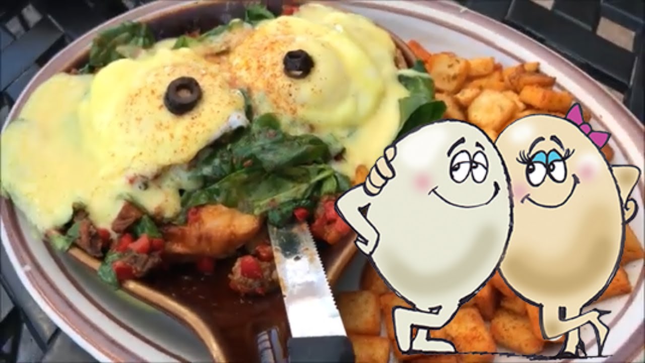 Let's Brunch Las Vegas - Egg & I - Egg Works Dog Friendly Patio Dining
