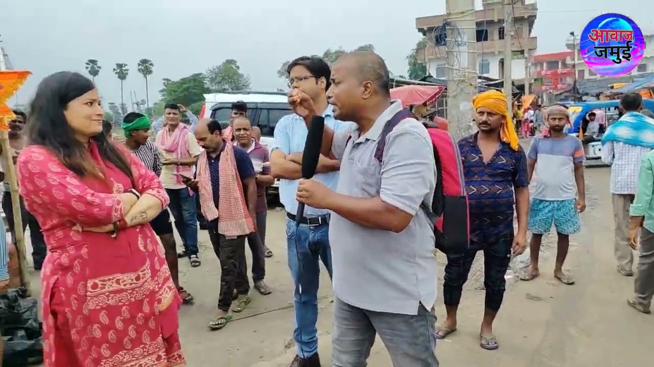 सुल्तानगंज में लेडी सिंघम शांतिप्रिय ढंग से अतिक्रमण मुक्त कर रही हैऔर चाह रही है बिहार में फैक्ट्री