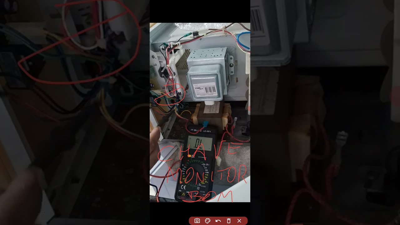 3,5v A REAL TENSÃO DE SAÍDA DO TRAFO DE  ALTA ⚡️ DO FORNO MICROONDAS.  SERÁ 3,5Volts sem capacitor ?
