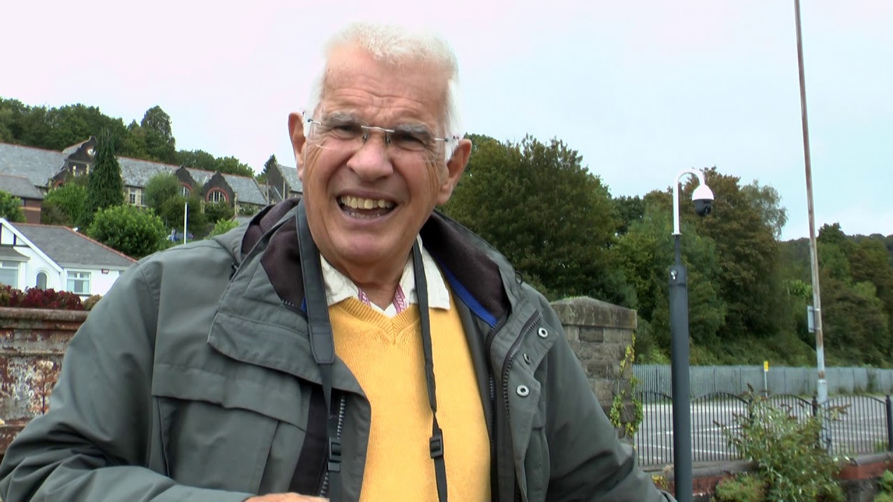 BLACKWOOD AND PONTYPRIDD BUSES TRAILER FILMED SEPT 2019 BY DAVE SPENCER OF PMP