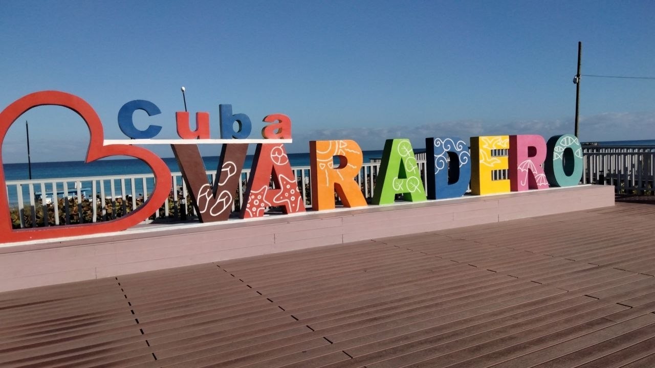 Varadero Canal & Iconic Sign 😍🇨🇺 Varadero Vibes Caribbean Paradise 🏖️💙