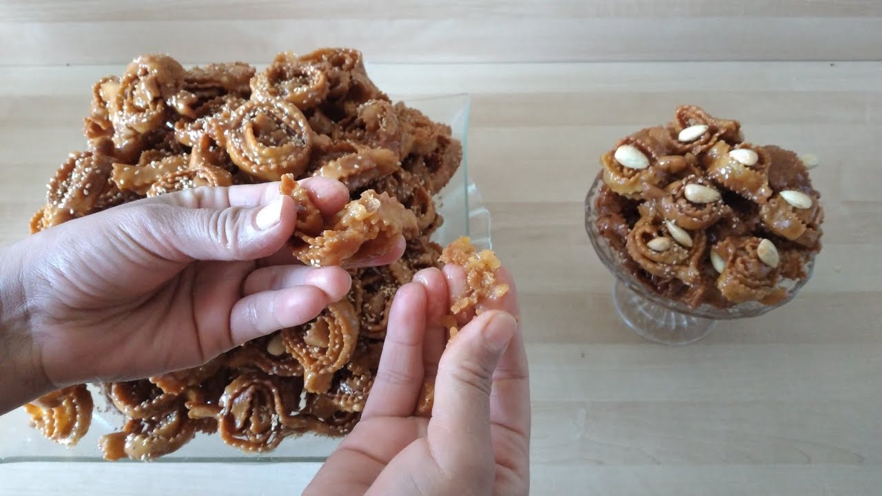 Recette Chebakia,délice Marocaine facile à faire et rapide