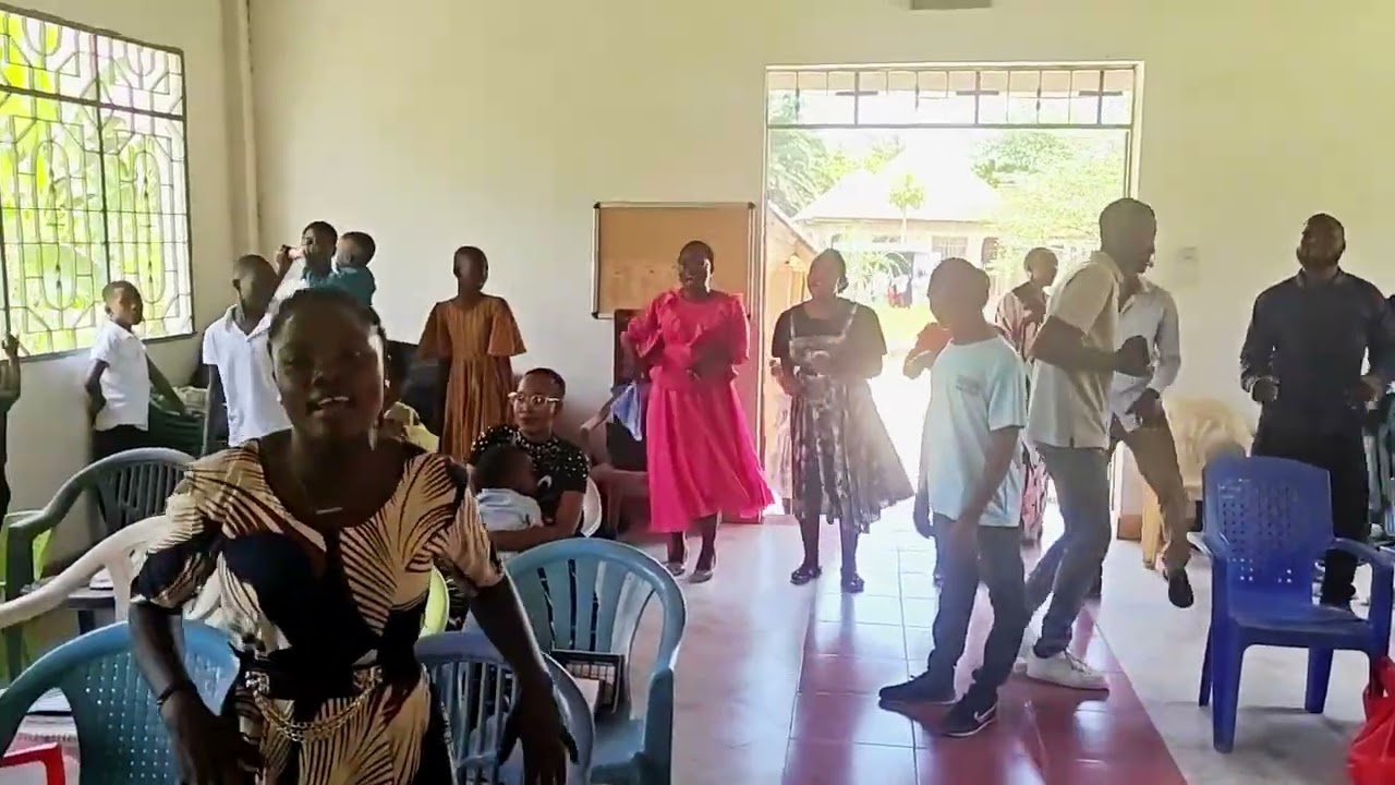 FCM TABATA PRAISE TEAM  - Nainua mikono yangu nina sema unawezaaa