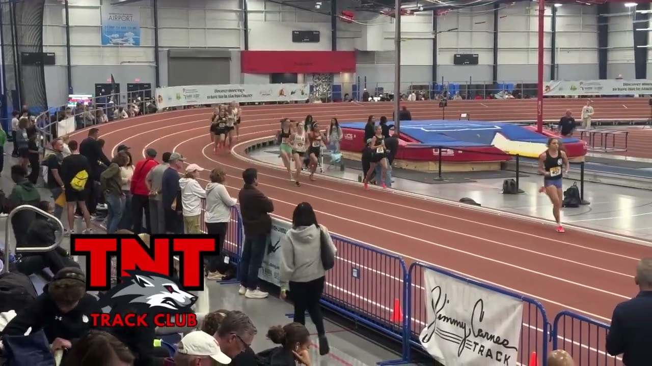 Marialise Torres HS Girls 800m @ Sunshine Showcase 2026!