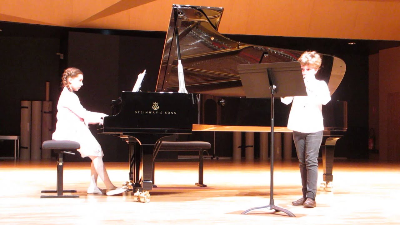 Victoria Burakova-Lorgnier & Jean Galeon. Shalmey, P. Paubon. 25.05.2015.