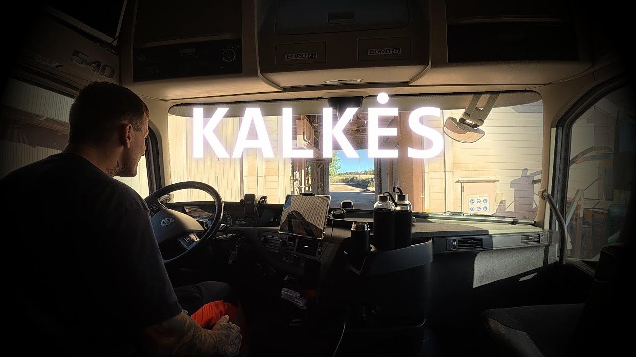VISKAS NAUJA IR ŠUNS ATAKA