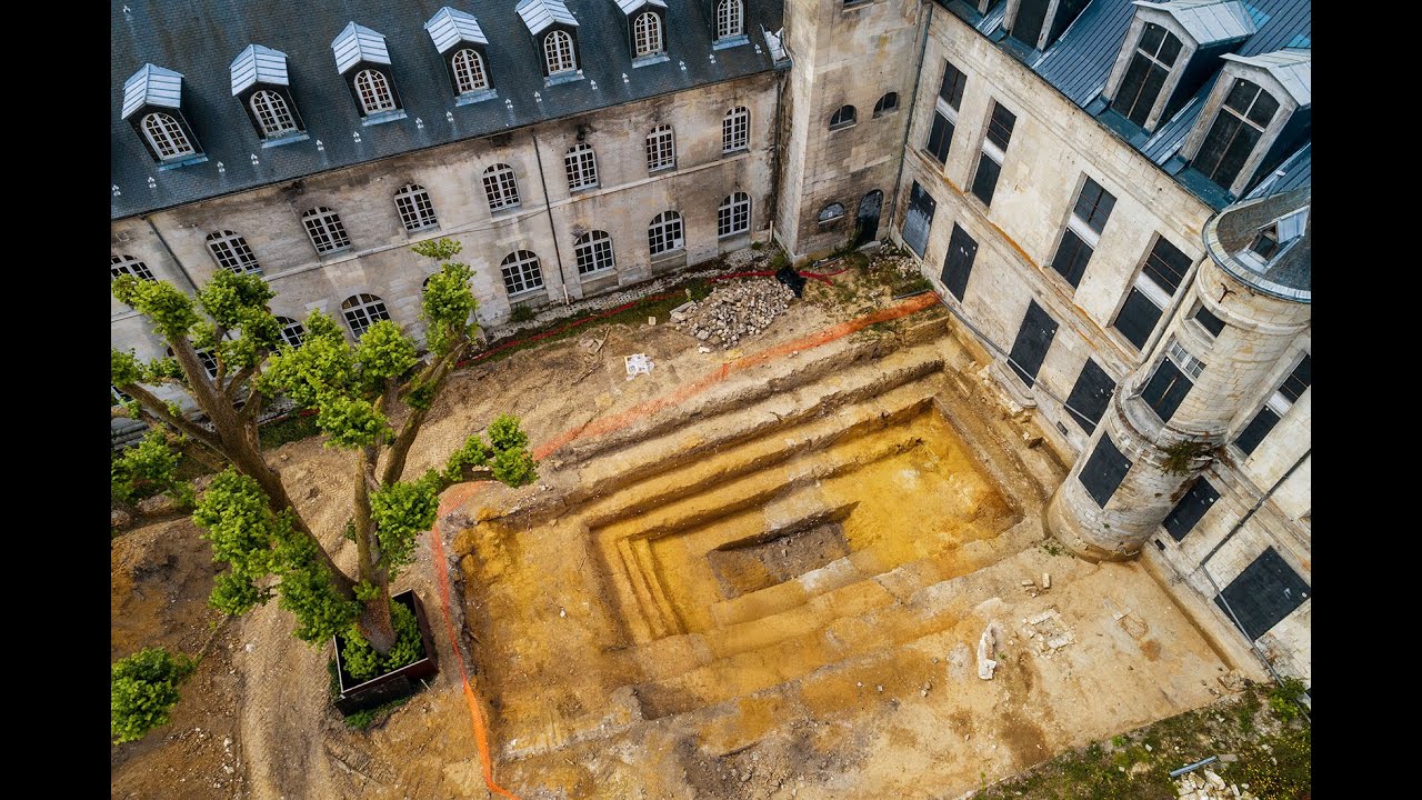 Le terrain de jeu de paume de François Ier au château de Villers-Cotterêts