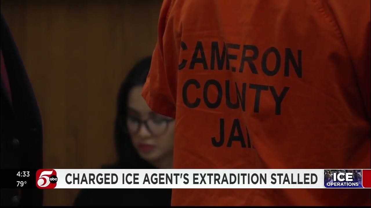 Агент ICE, обвиняемый в стрельбе в северном Миннеаполисе, все еще находится в тюрьме Техаса