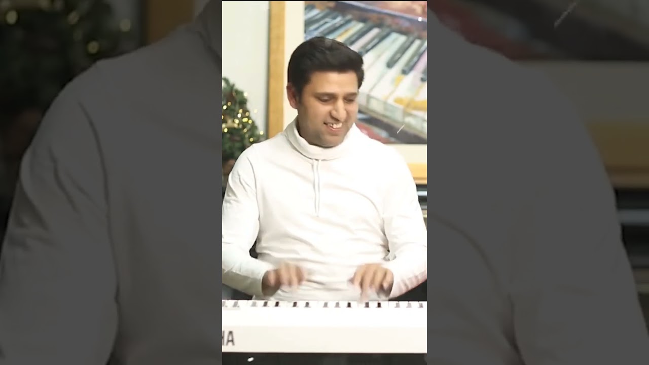 Jingle Bells 🔔 🎶 &hearts;️ piano Duet |  #pianopakistan #yamahakeyboard #christmascarol
