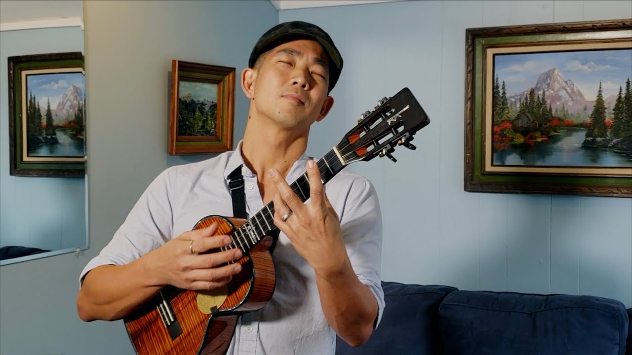 Jake Shimabukuro performs 