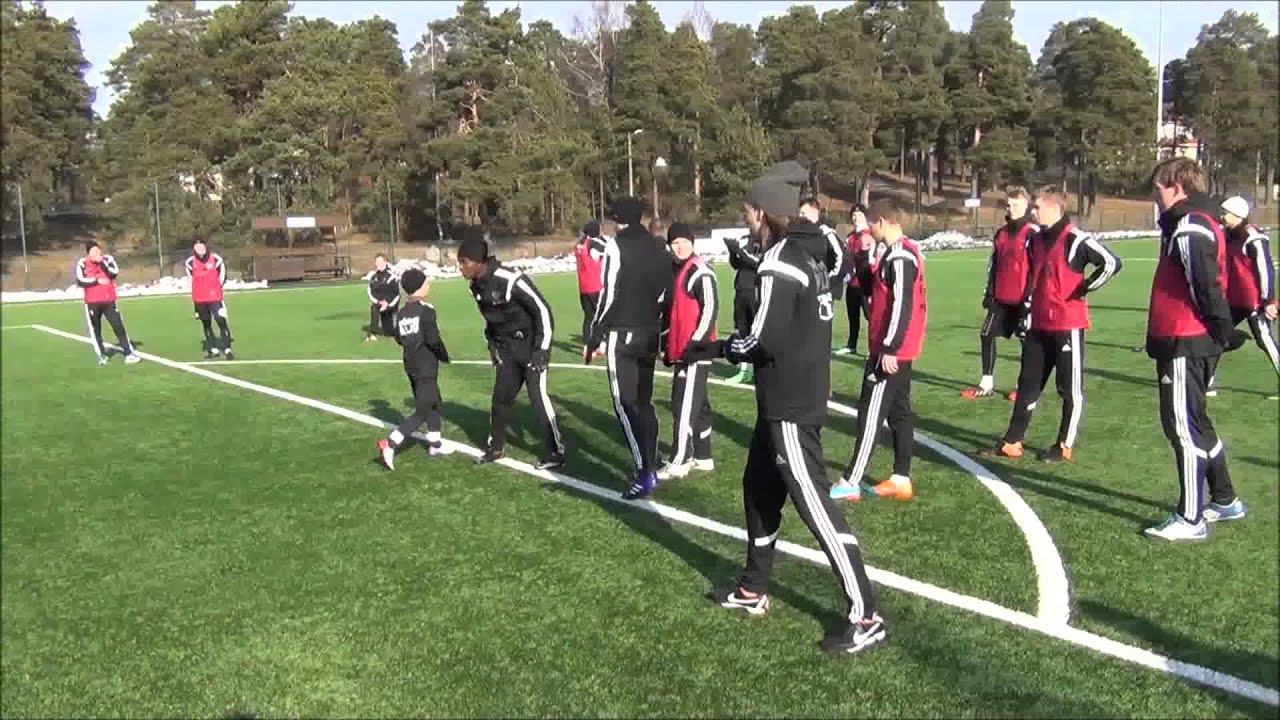 KaljuTV | Nõmme Kalju noormängija esindusmeeskonna trennis!