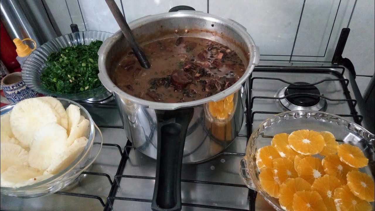 feijoada em uma panela só ( fácil)