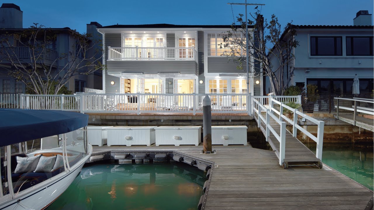 Experience the Quintessential Waterfront Lifestyle| 736 Harbor Island Drive, Newport Beach, CA 92660