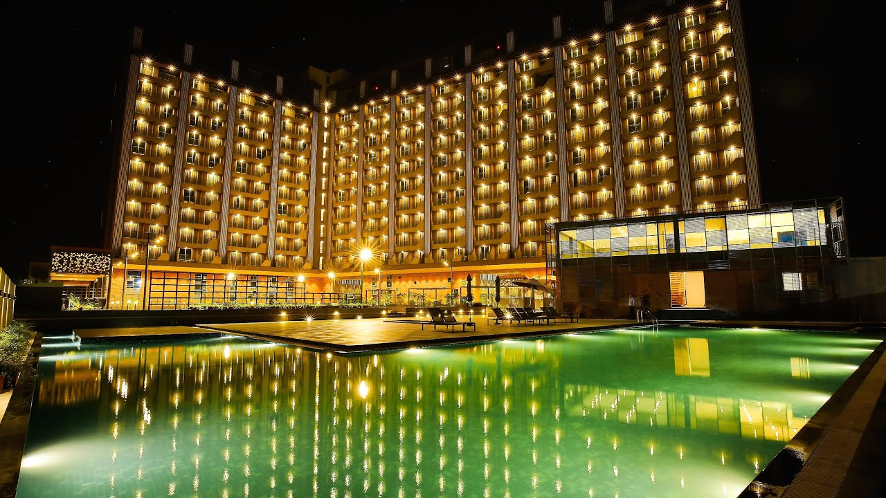 The Weekend Address, Surat, India | Travel With Priya