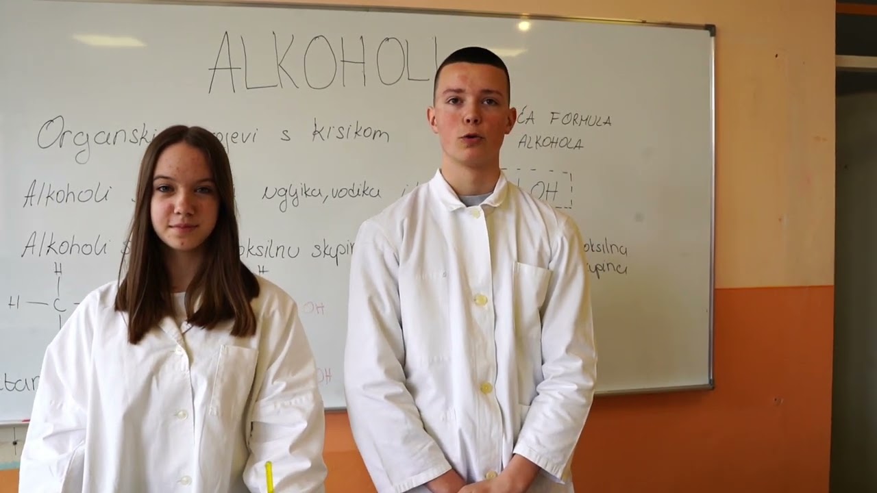 Kemija - pokusi 2023. Učenici 9. razreda OŠ "Nova Bila"