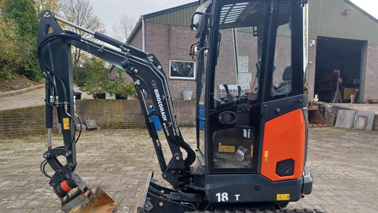 Eurocomach 18 ZT, year 2022, very low hours, Aux 1+2, for sale @ www.hoppenermachinery.com 