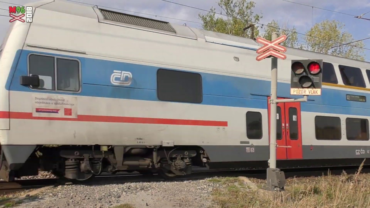 Železniční přejezd Kamenné Zboží #2 [P3600] - 28.9.2018 / Czech railroad crossing