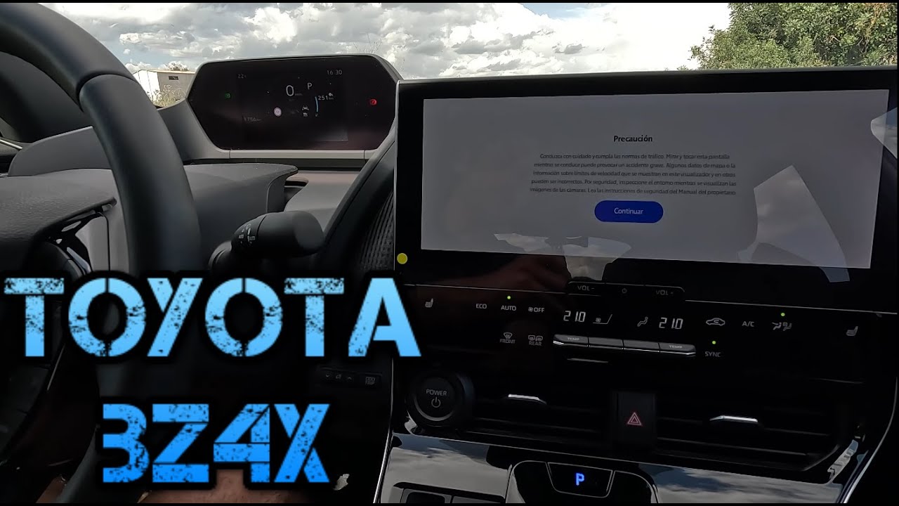 Toyota bZ4X Advance 4x2 (71,4 kWh) 2023 | Mandos al volante | Consola central | Equipamiento