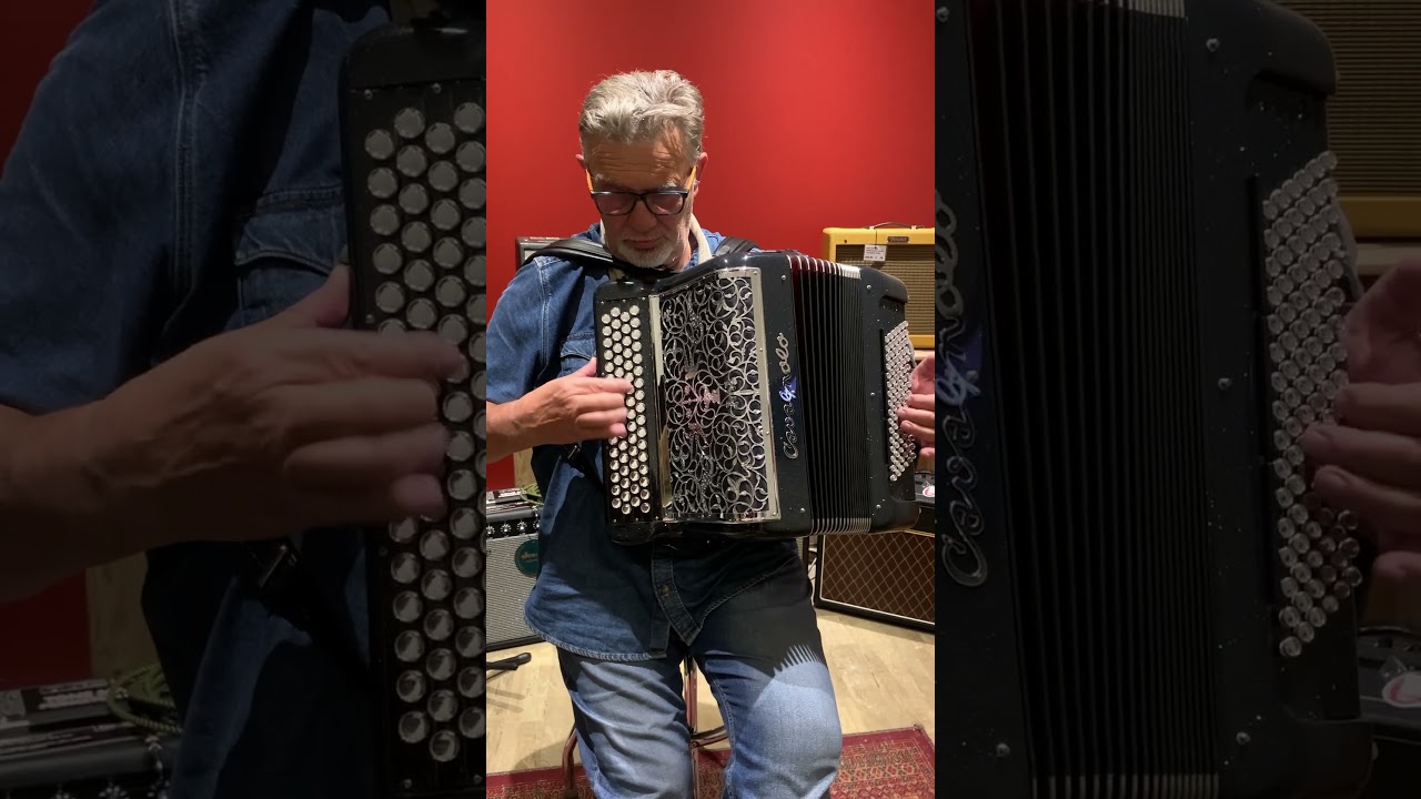 Demo ! &mdash; Cavagnolo Vedettes 5 Compact