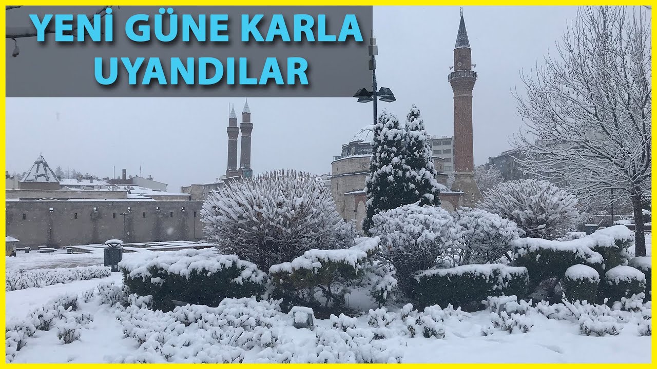 Sivas'ta Kar Yağışı Etkili Oluyor